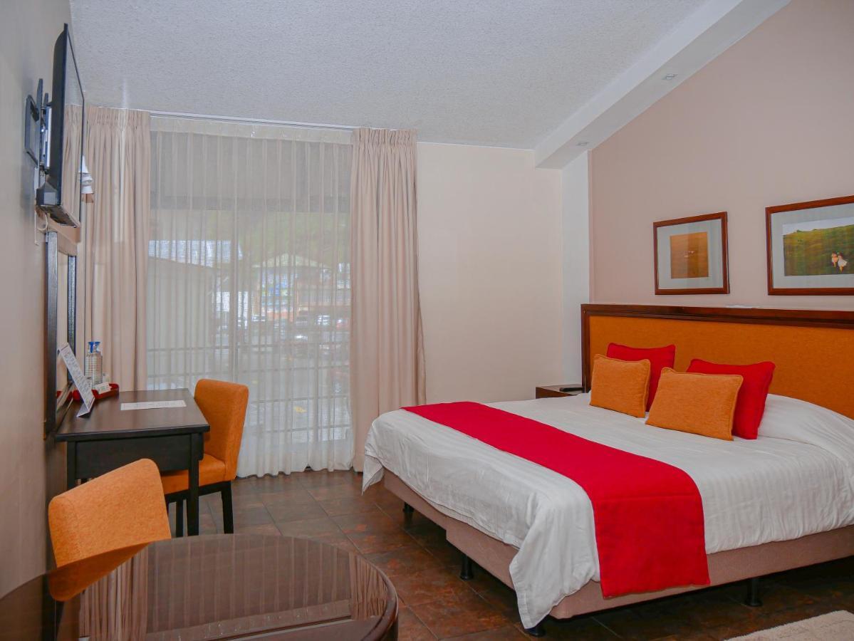 Sangay Spa Hotel Banos  Ngoại thất bức ảnh